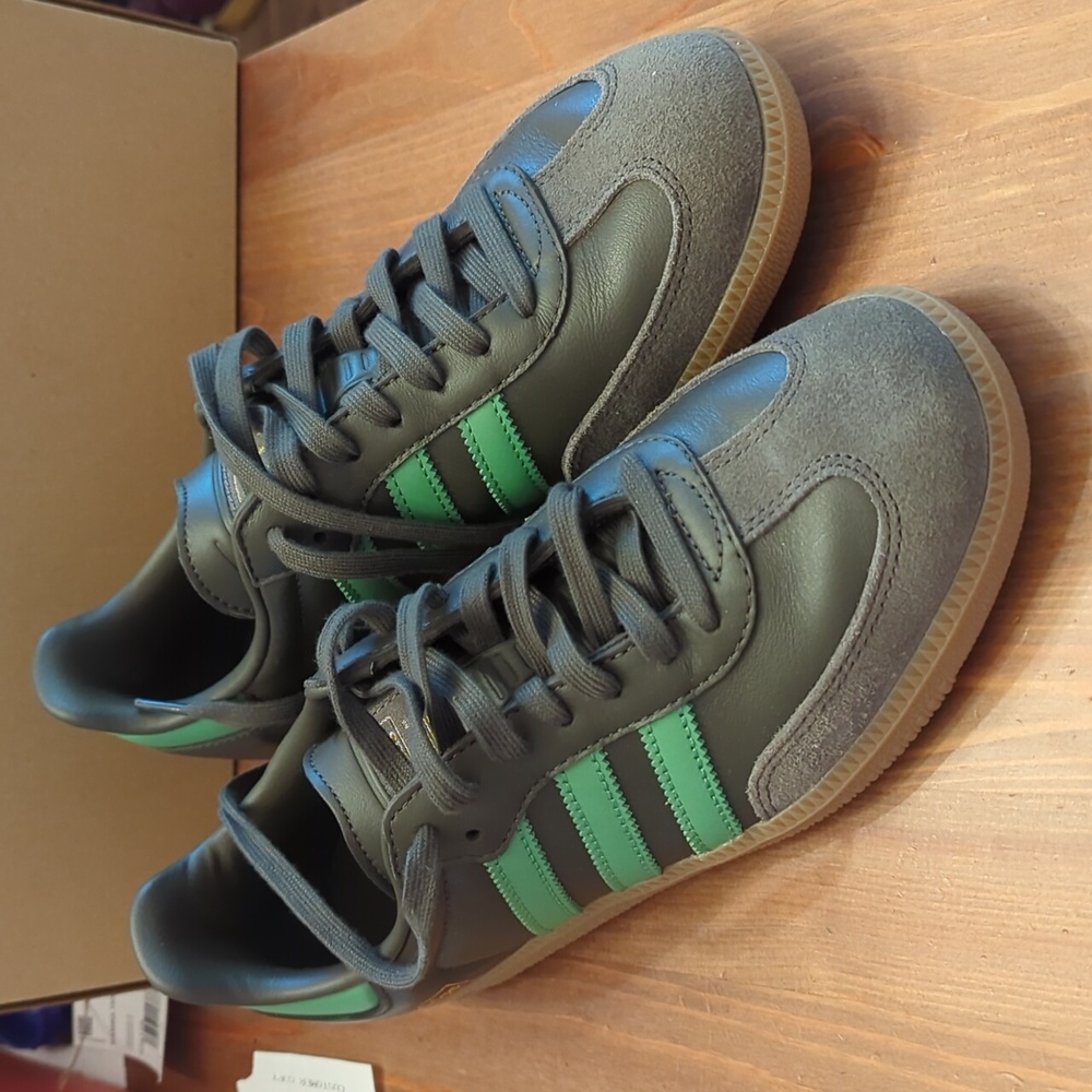 Adidas Men's Green and Gray Sneakers